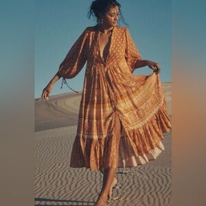 Spell Utopia Dress Size Medium.